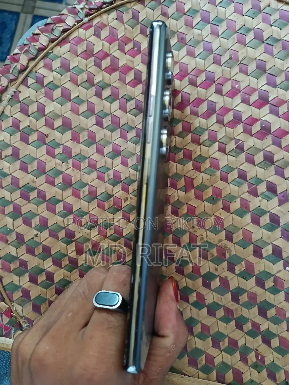 টেকনো ক্যামন ৪০ প্রো ৪জি ২৫৬ জিবি ব্ল্যাক