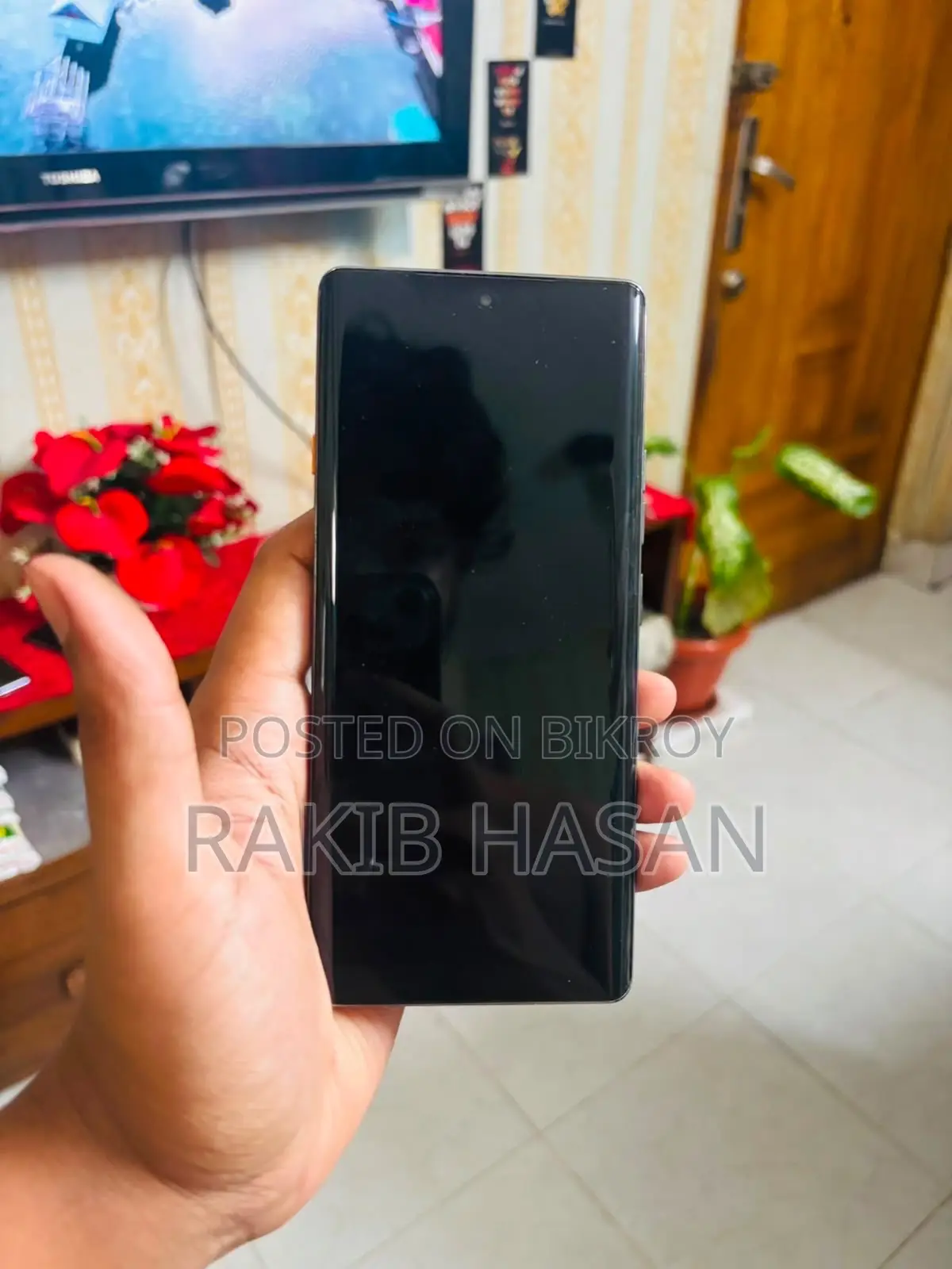টেকনো ২৫৬ জিবি ব্ল্যাক