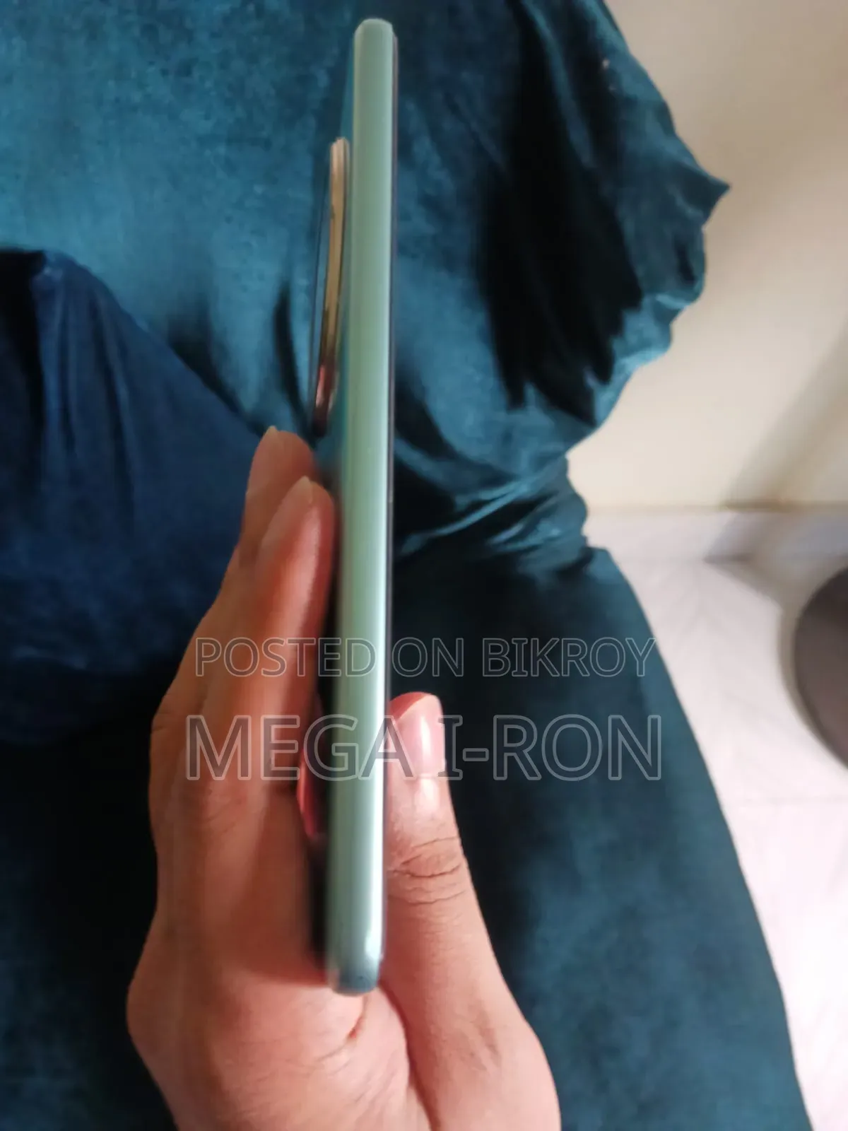 ভিভো টি৪ ১২৮ জিবি ব্লু
