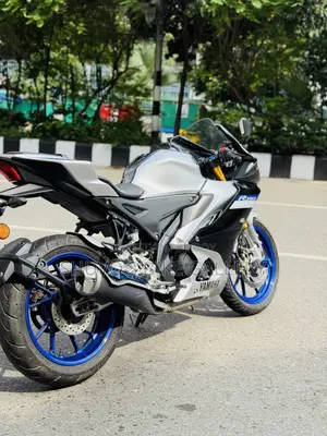 New Yamaha R15M 2024 Silver