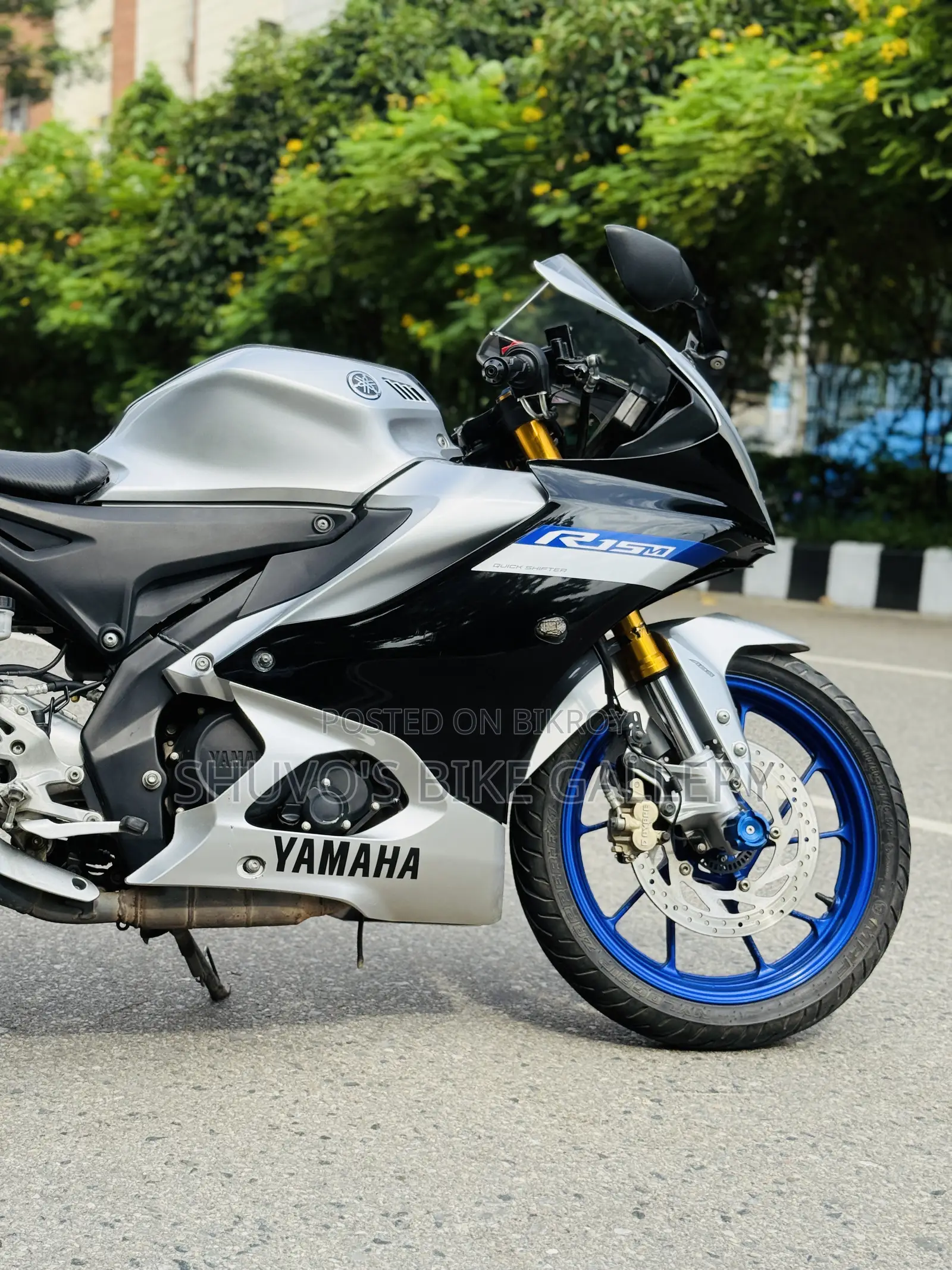 New Yamaha R15M 2024 Silver