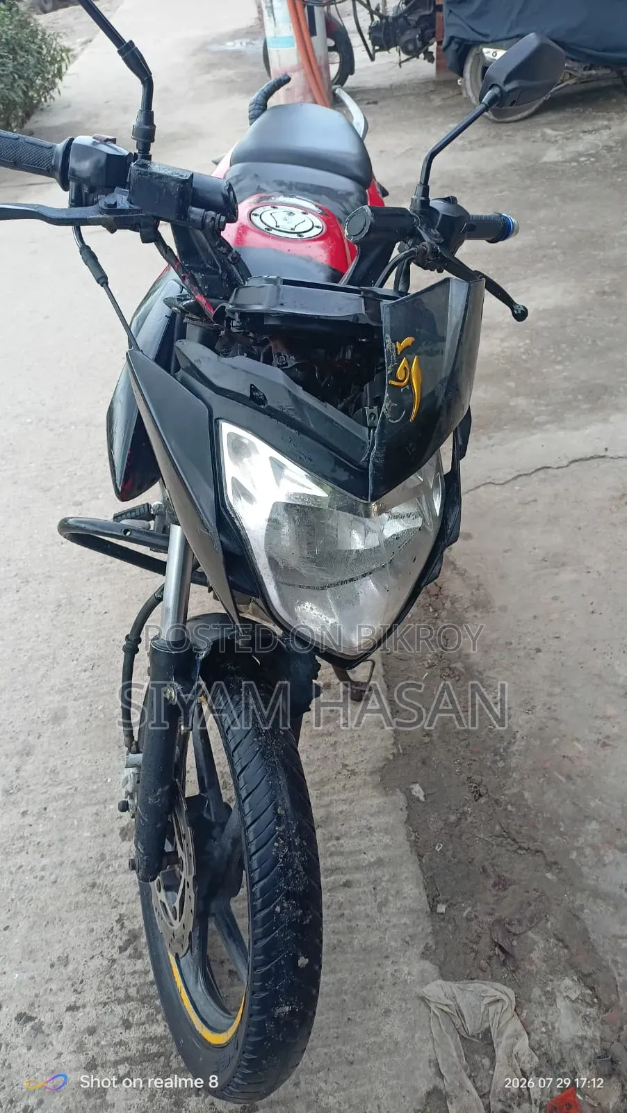 বাজাজ পালসার ১৩৫ এলএস ২০১৮ লাল