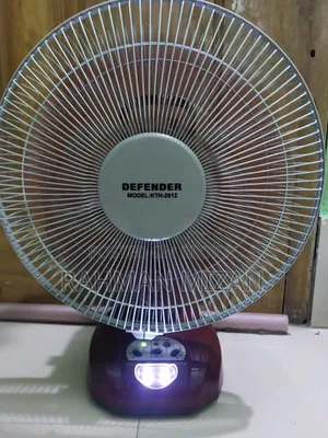 ডিফেন্ডার ১২ ইঞ্চি রিচার্জেবল ফ্যান