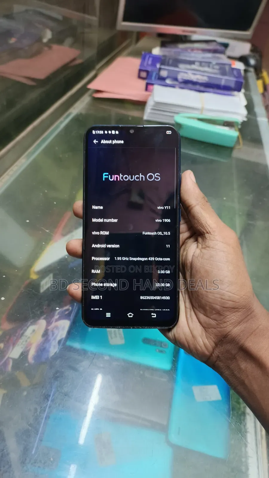 Vivo Y11 32 GB Blue