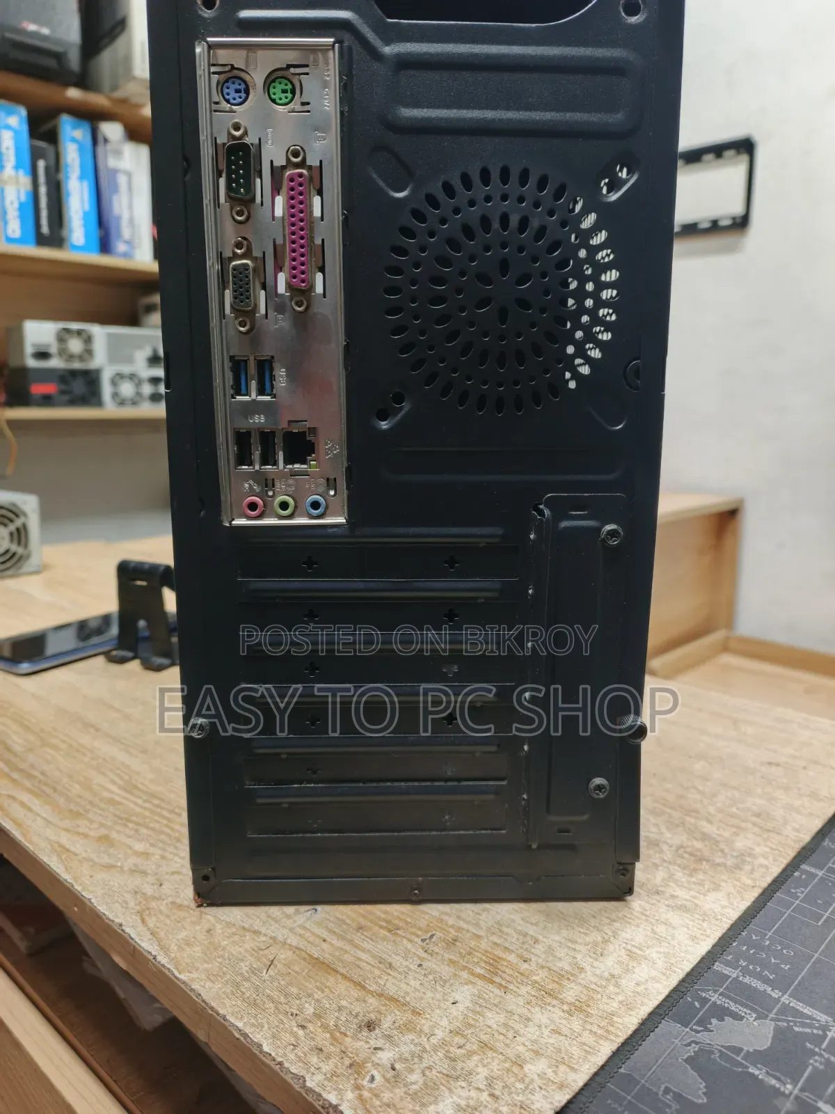 ডেস্কটপ কম্পিউটার গিগাবাইট 4GB ইন্টেল কোর I3 HDD+SSD 500GB