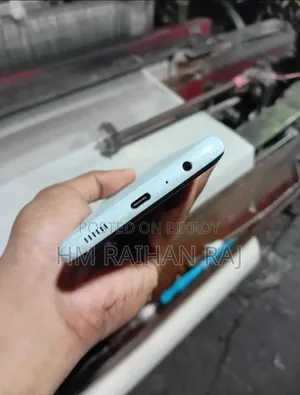 স্যামসাং গ্যালাক্সি এফ১৩ ১২৮ জিবি