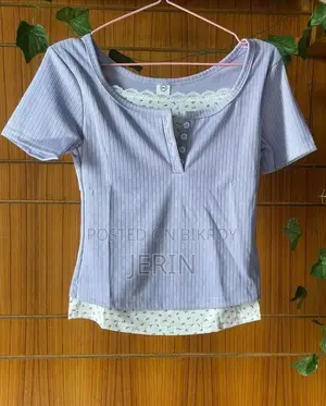 Cute Lavender Ribbed Layered Top