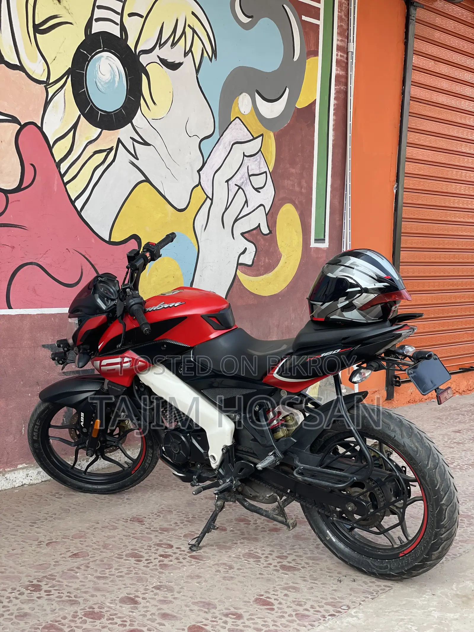 Bajaj Pulsar NS 160 2023 Red