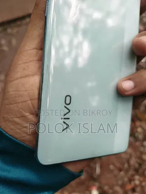 Vivo V30e 256 GB Silver