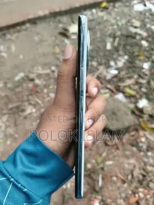Vivo V30e 256 GB Silver