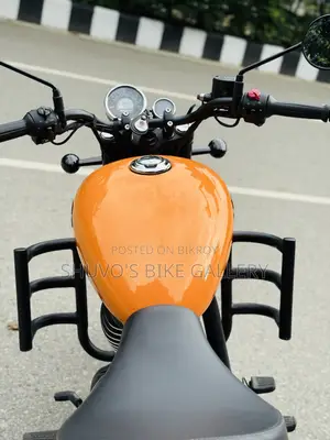 New Royal Enfield Meteor 350 2026 Orange