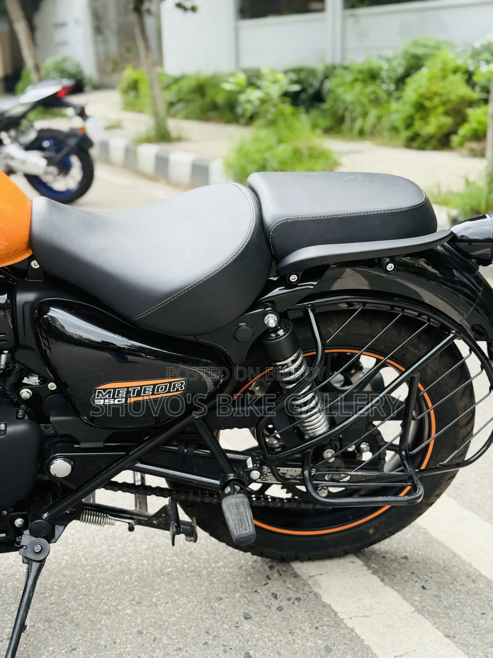 New Royal Enfield Meteor 350 2026 Orange