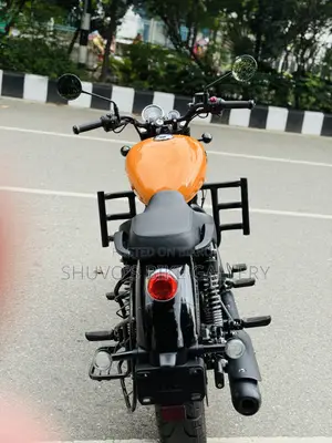 New Royal Enfield Meteor 350 2026 Orange