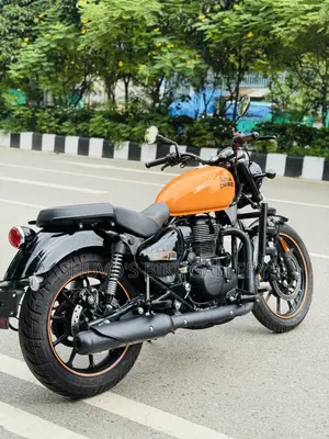 New Royal Enfield Meteor 350 2026 Orange