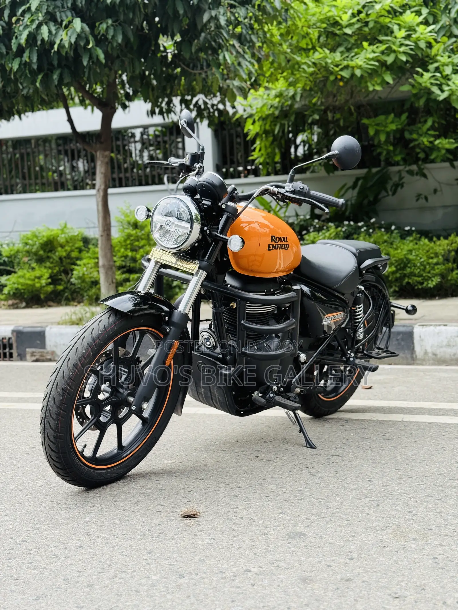 New Royal Enfield Meteor 350 2026 Orange