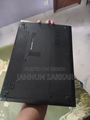 ল্যাপটপ ডেল এলিয়েনওয়্যার এম১৫ আর৫ ৮জিবি ইন্টেল কোর আই৫ এসএসডি ৫১২জিবি