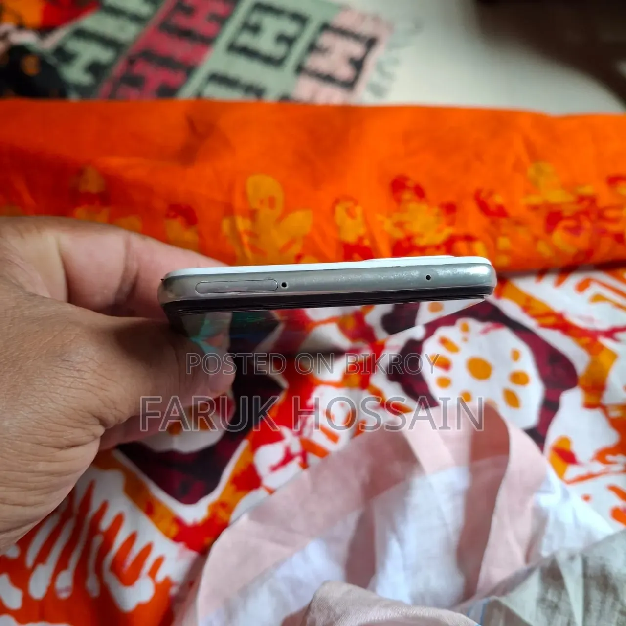 স্যামসাং গ্যালাক্সি এ৫২ ১২৮ জিবি সাদা