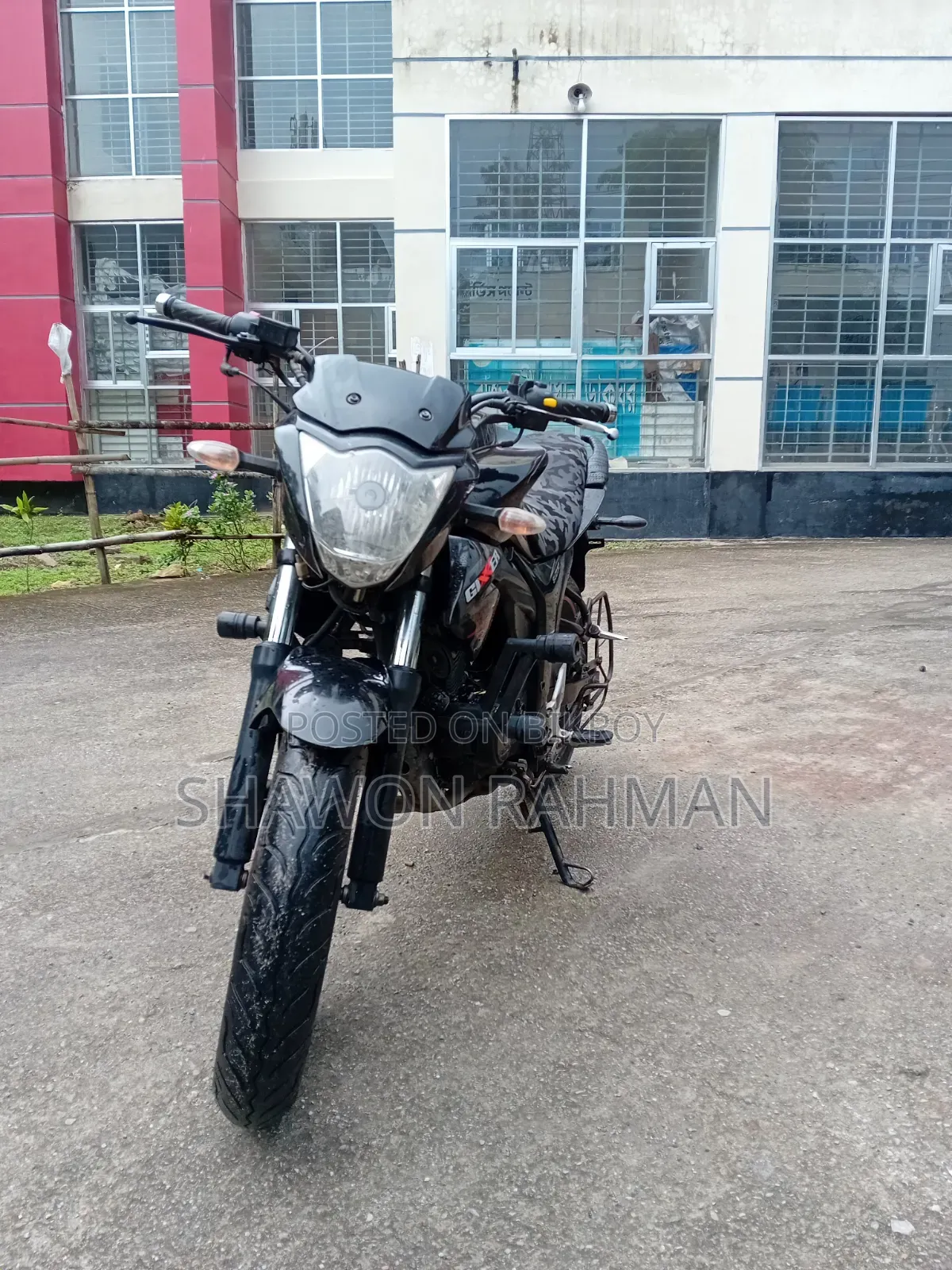 সুজুকি জিক্সার ২০১৮ ব্ল্যাক