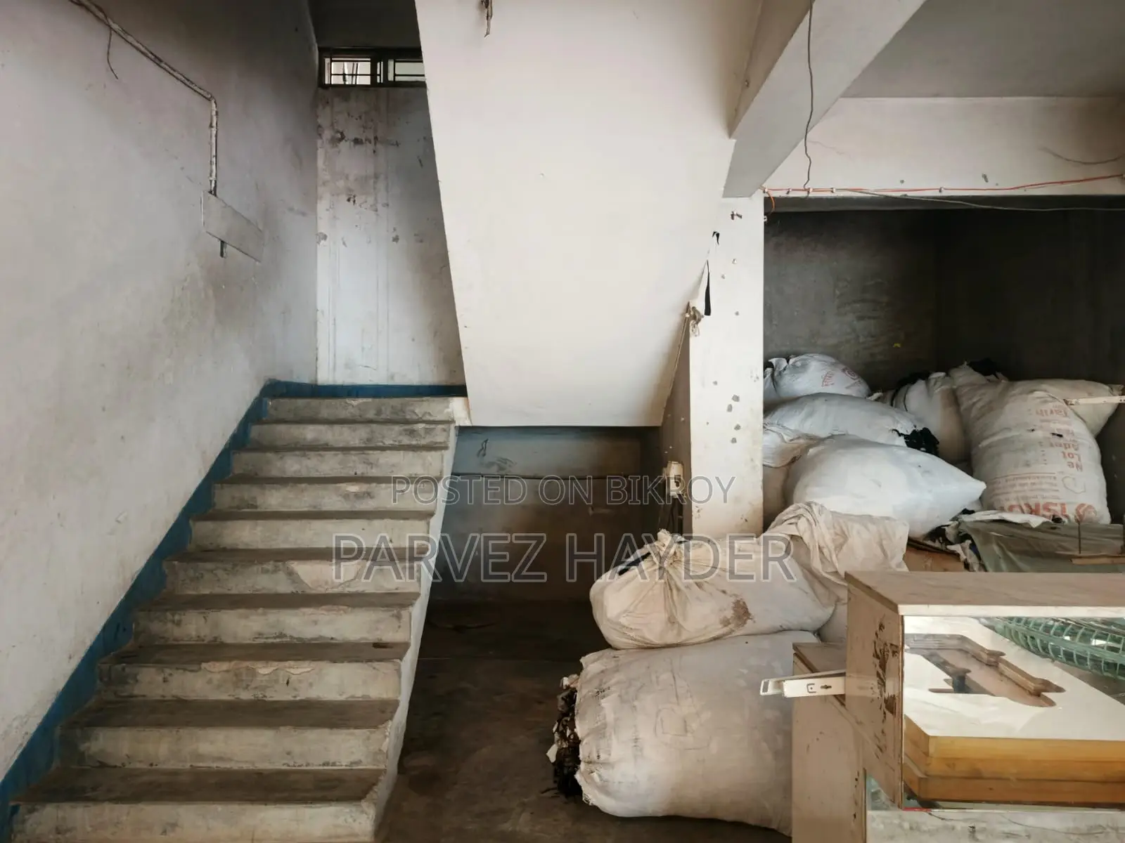 কমার্শিয়াল প্রপার্টি ভাড়ার জন্য