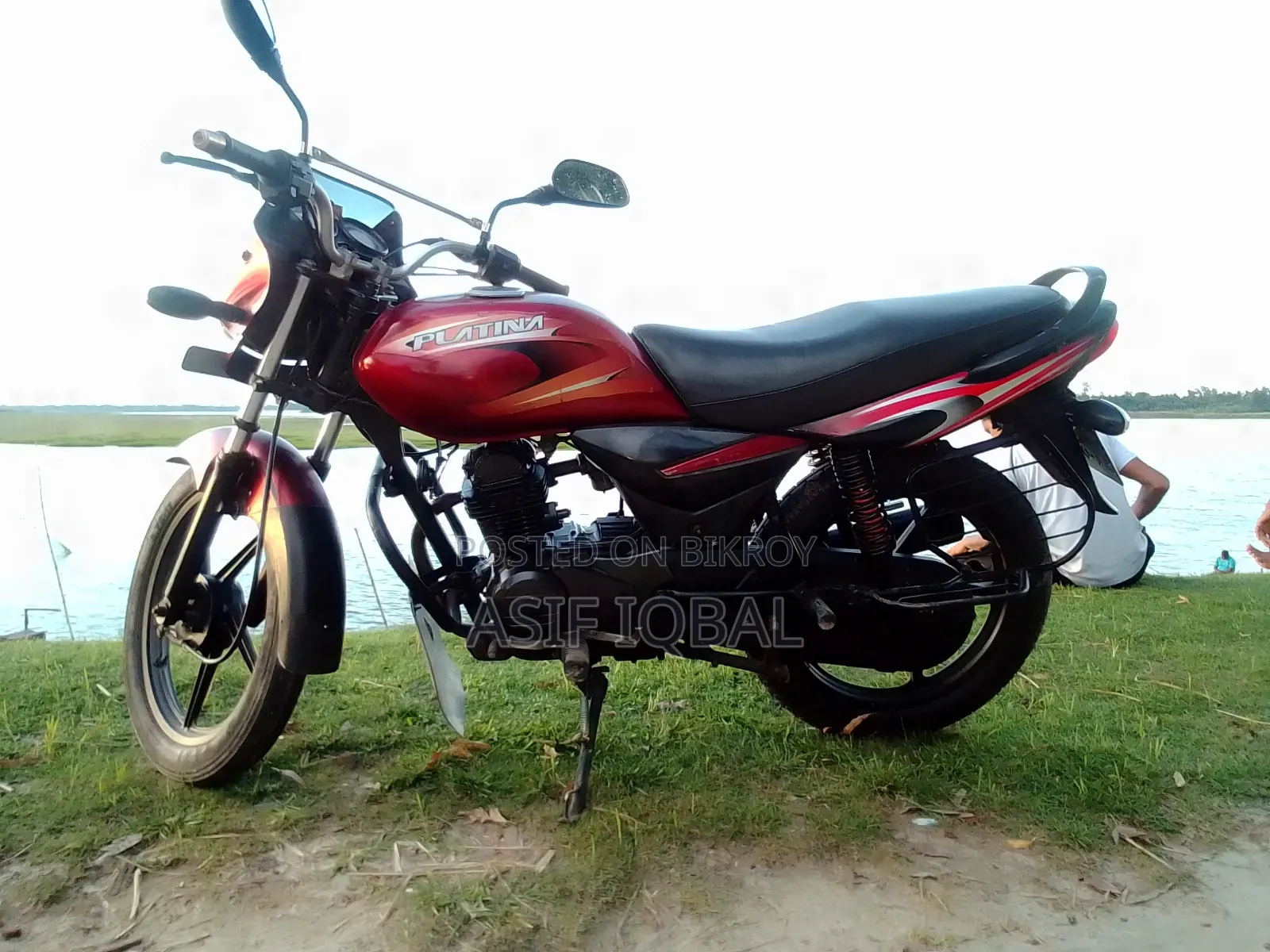 বাজাজ প্লাটিনা ১০০ ২০১০ লাল