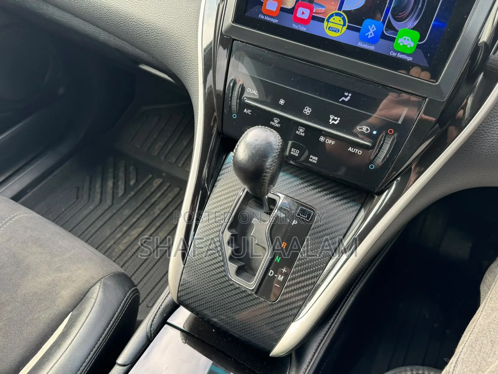Toyota Harrier 2.0 2015 Black