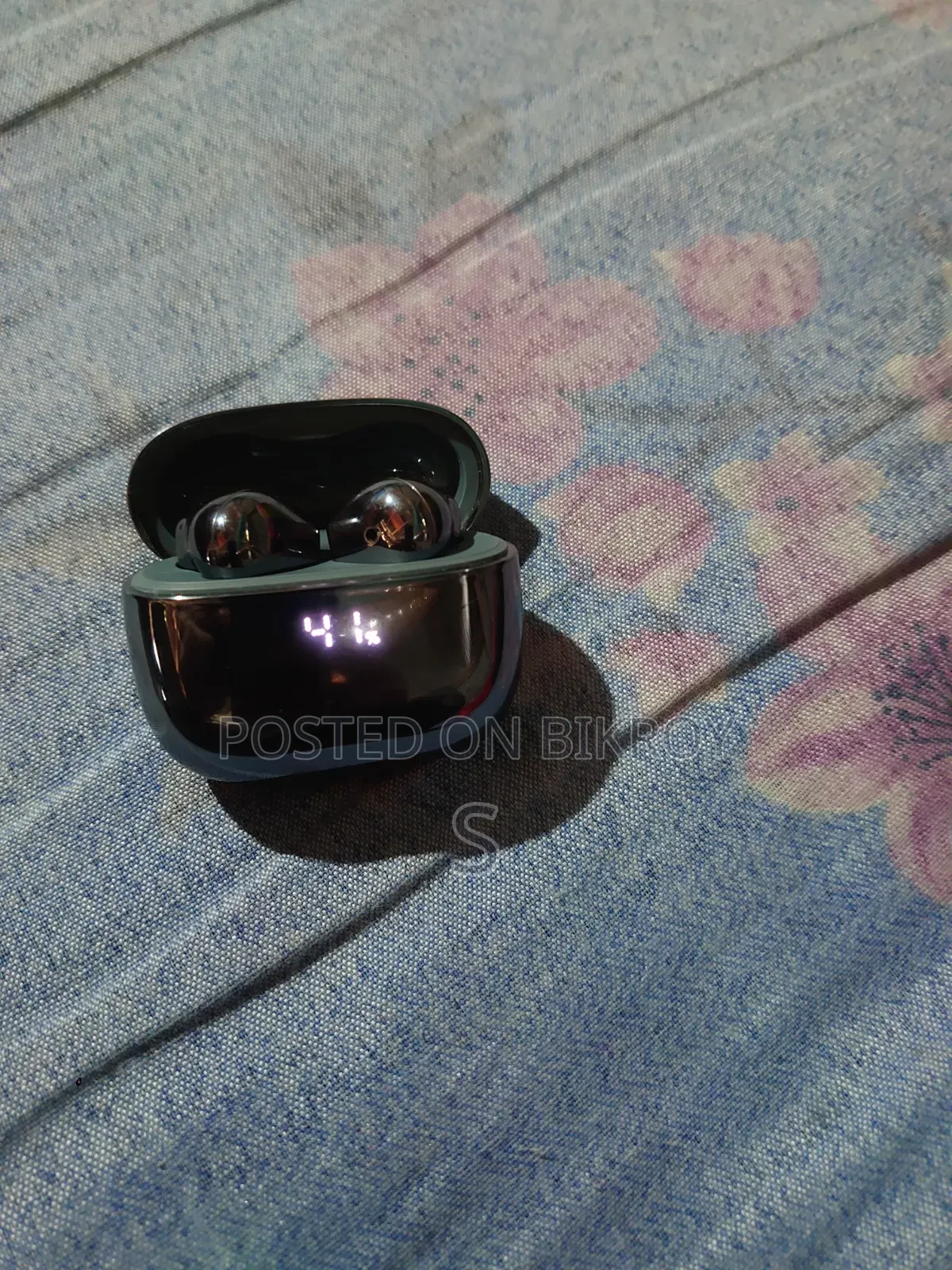 RiRo Earbuds