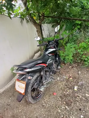 Bajaj Discover 125 2020 Black