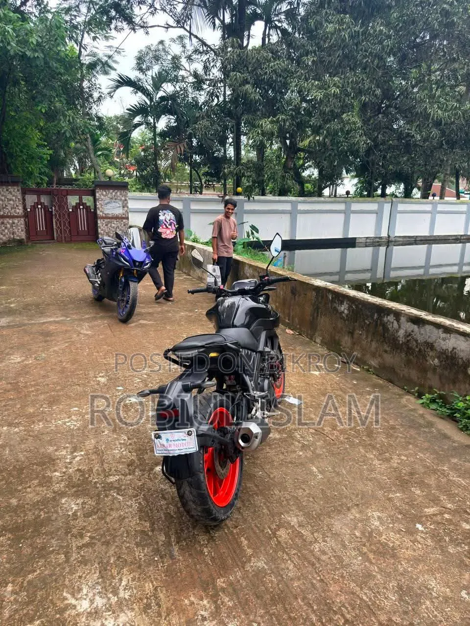 নতুন মোটরসাইকেল ২০২১ কালো