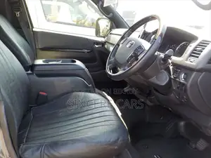 Toyota HiAce 2021 Grey