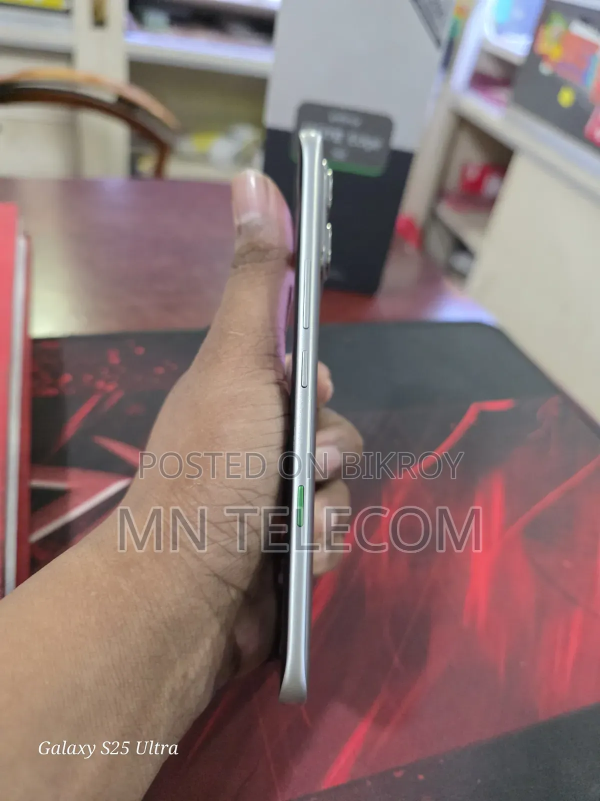 ইনফিনিক্স নোট এজ ২৫৬ জিবি সিলভার