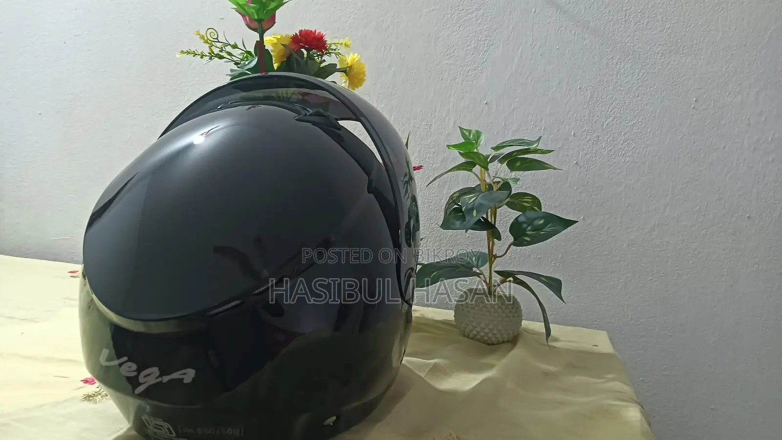 ইয়ামাহা ২০২৬ ব্ল্যাক হেলমেট সেল