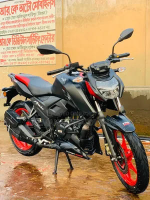 New TVS Apache RTR 160 4V Fi 2025 Black