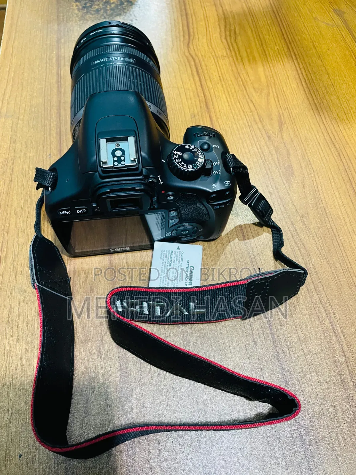 Canon EOS 550D Camera With 18-200mm Zoom Lens (Battery, Charger, Bag)