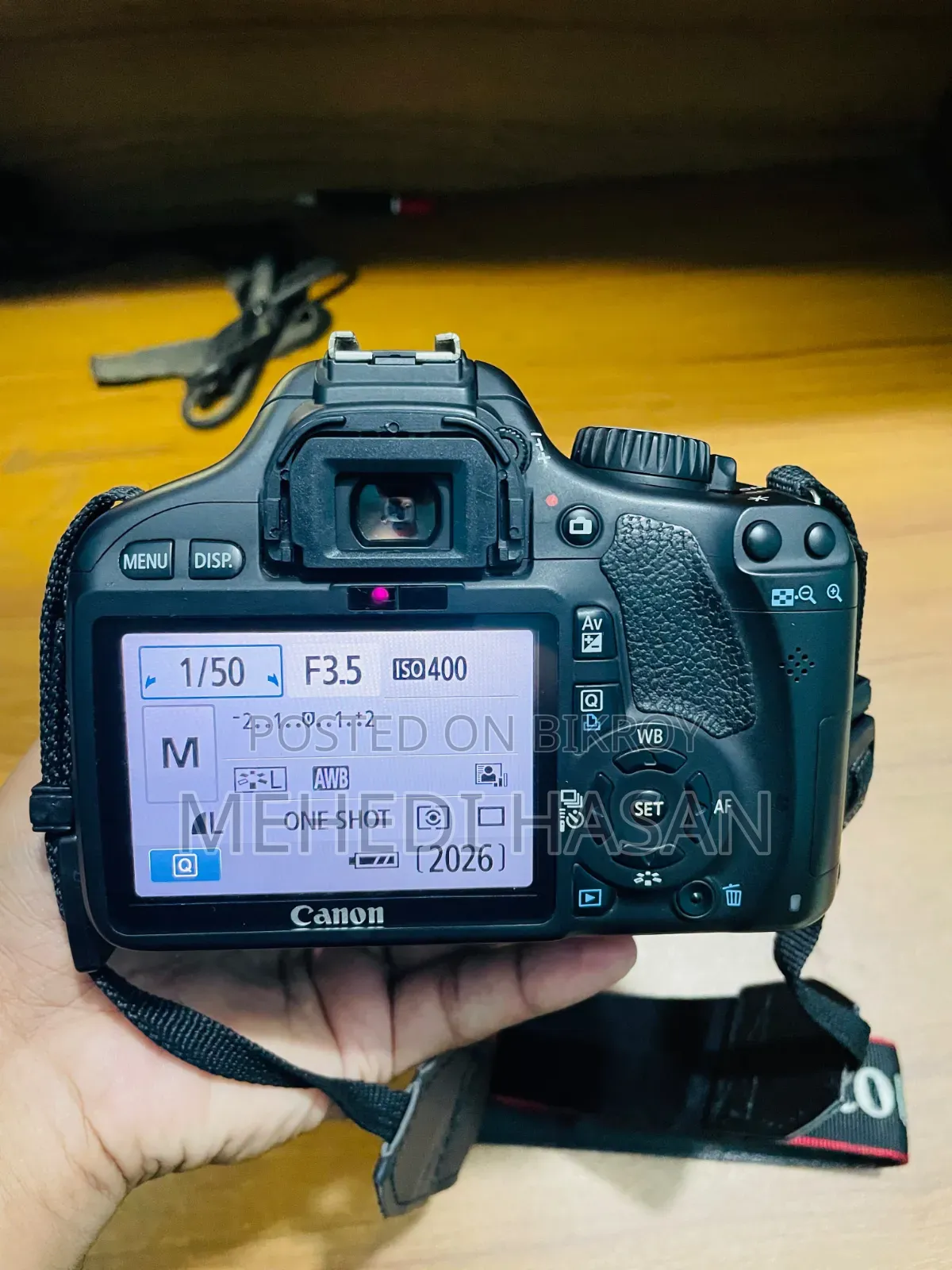 Canon EOS 550D Camera With 18-200mm Zoom Lens (Battery, Charger, Bag)