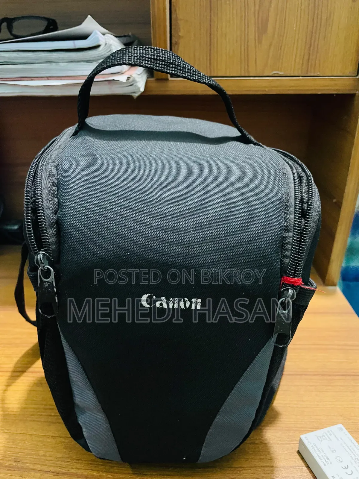 Canon EOS 550D Camera With 18-200mm Zoom Lens (Battery, Charger, Bag)