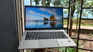 Laptop HP EliteBook 830 G7 8GB Intel Core i5 SSD 256GB