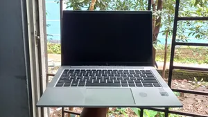 Laptop HP EliteBook 830 G7 8GB Intel Core i5 SSD 256GB