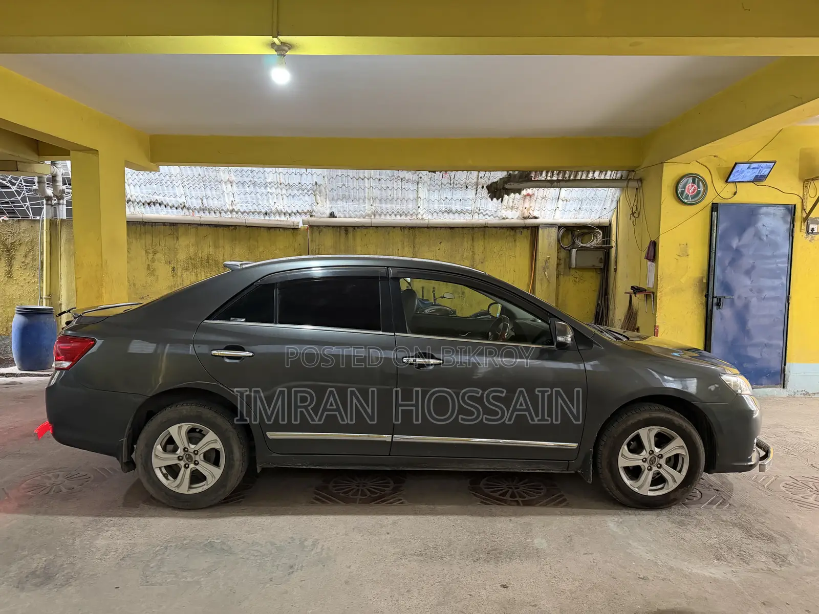 টয়োটা অ্যালিওন ২০১৩ ধূসর