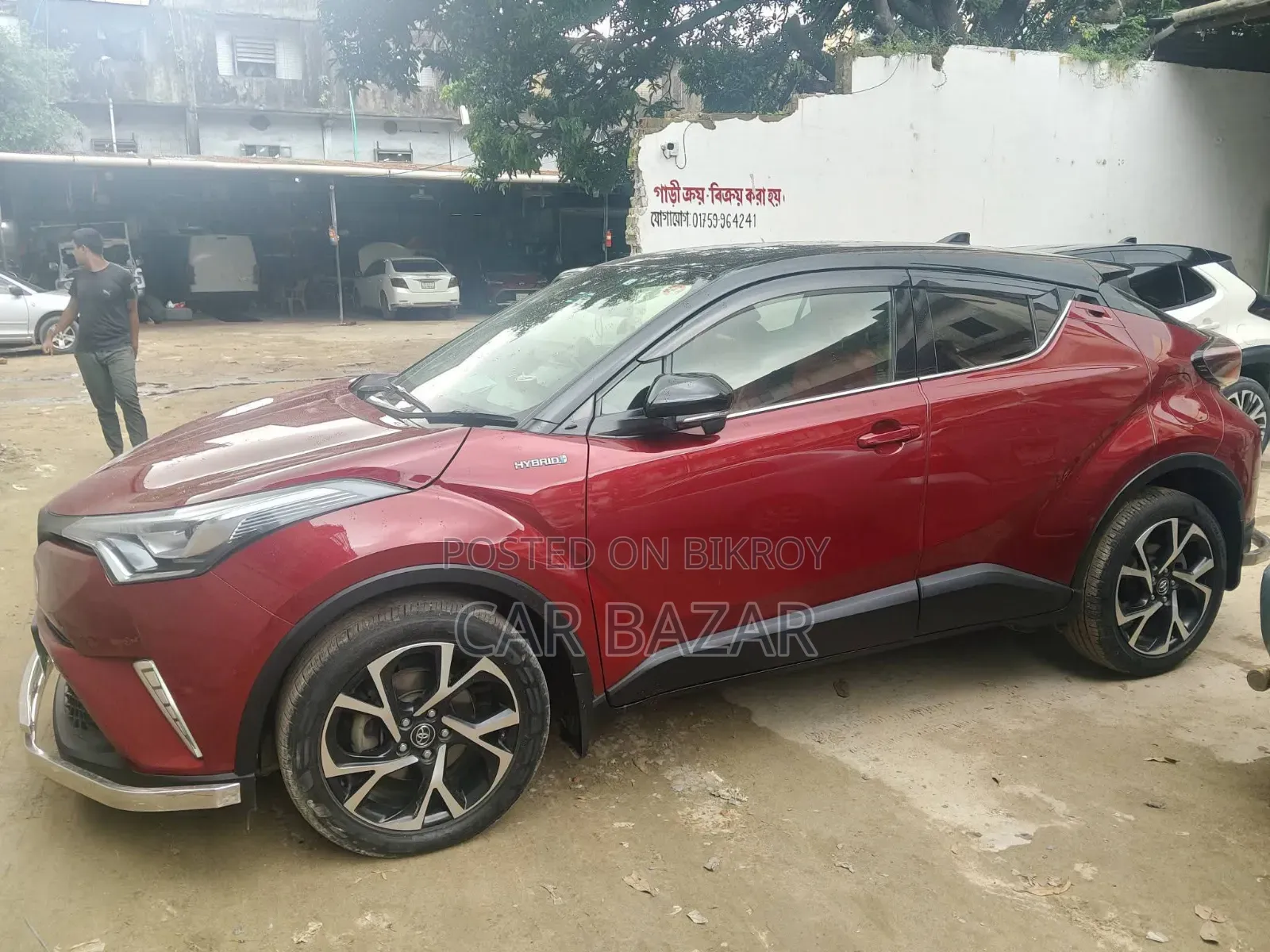 টয়োটা সি-এইচআর ২০১৭ লাল