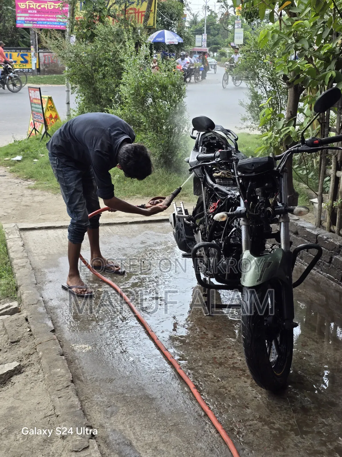 মোটরসাইকেল সার্ভিসিং সেন্টার বিক্রয় হবে
