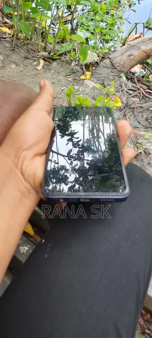 Vivo Y19s Pro 128 GB নীল