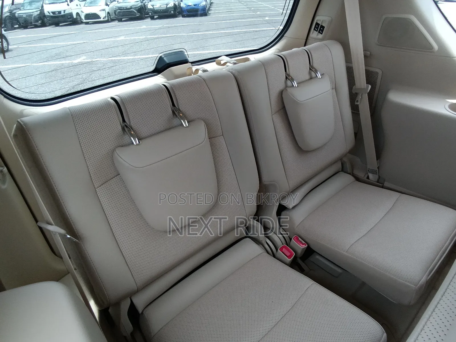 Toyota Land Cruiser Prado 2023 Pearl