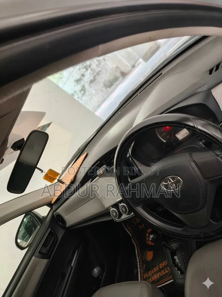 Toyota Axio 1.5 X 2WD 2014 Silver
