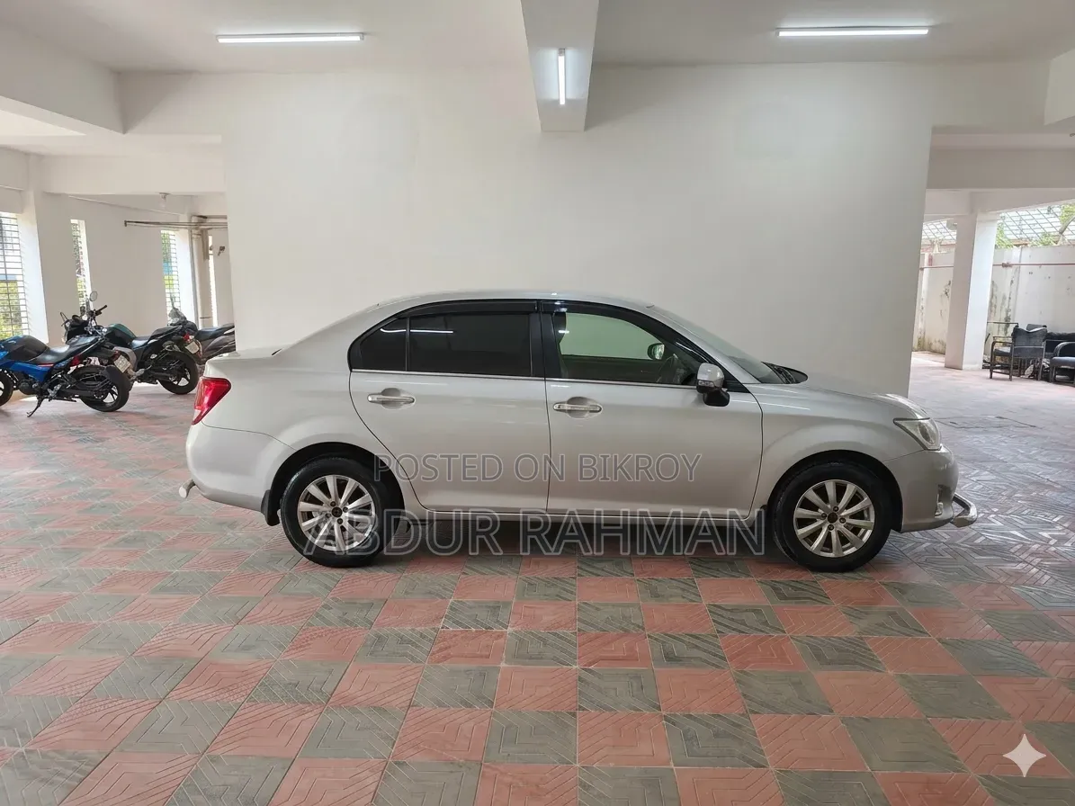 Toyota Axio 1.5 X 2WD 2014 Silver