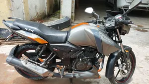TVS Apache RTR 160 2V 2015 Gray