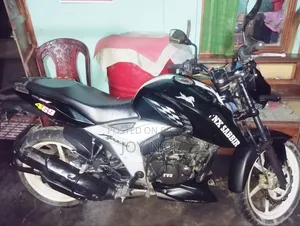 TVS Apache 160 4V 2019 Black