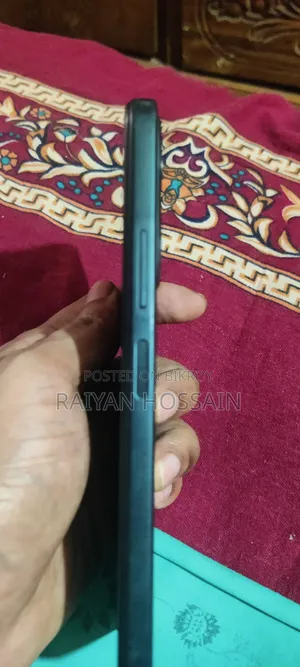 Symphony Max 60 64 GB Black