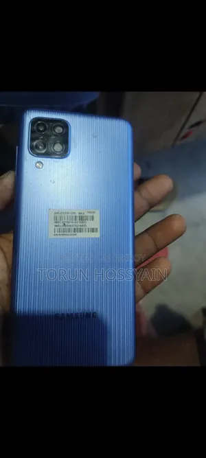 স্যামসাং গ্যালাক্সি এফ২২ ১২৮ জিবি নীল