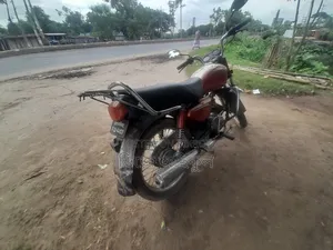 Hero Hunter 100 2005 Red