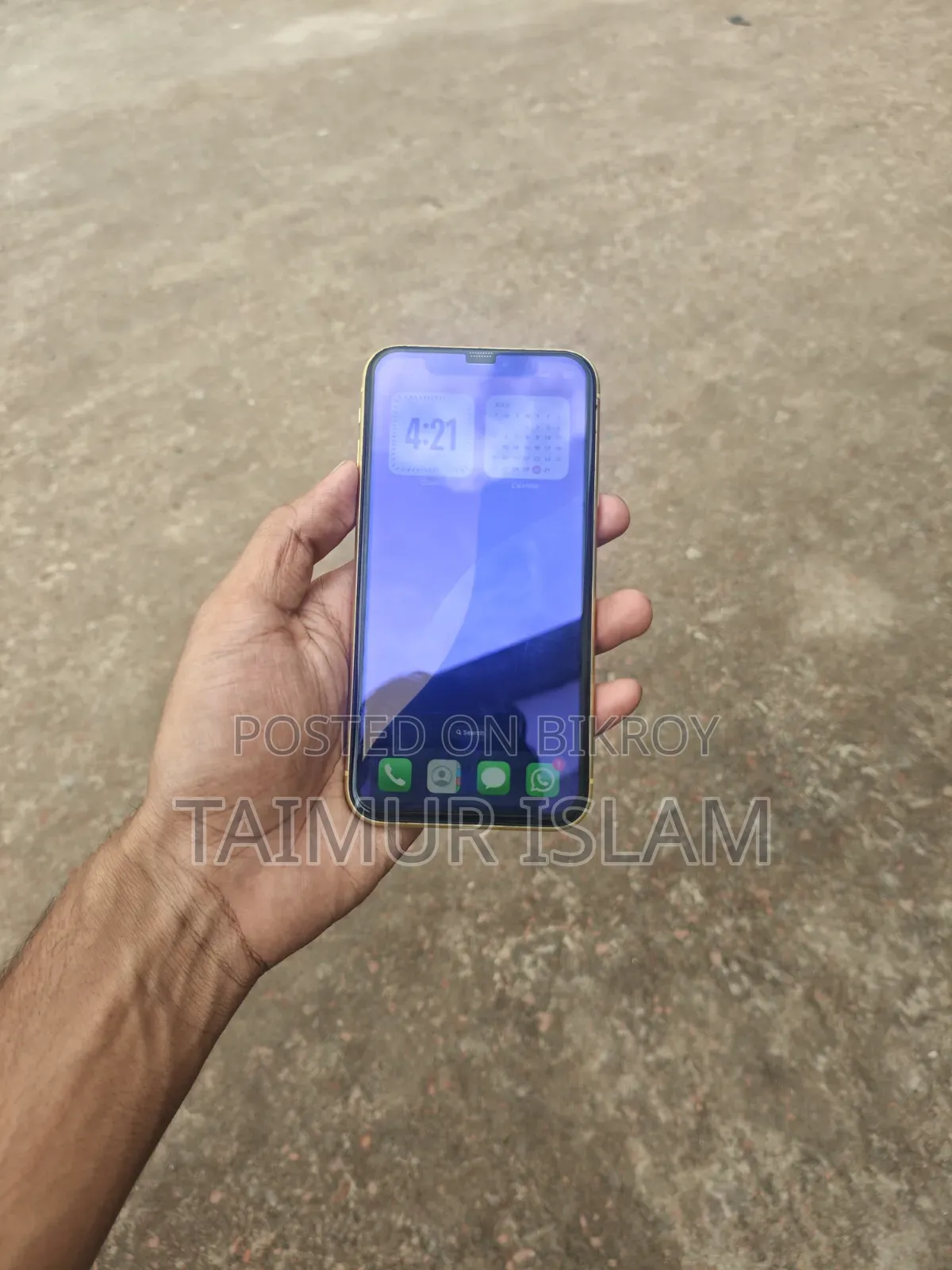 অ্যাপল আইফোন ১১ ৬৪ জিবি গোল্ড